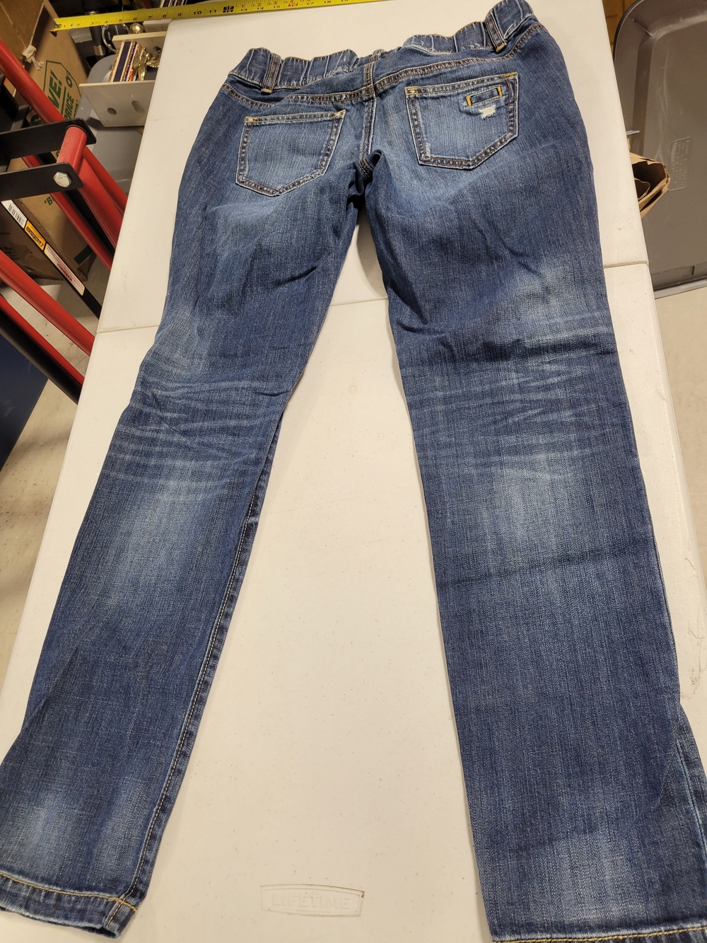 Old Navy Women's Straight Leg Distressed Blue Maternity Jeans - Picture 3 of 3